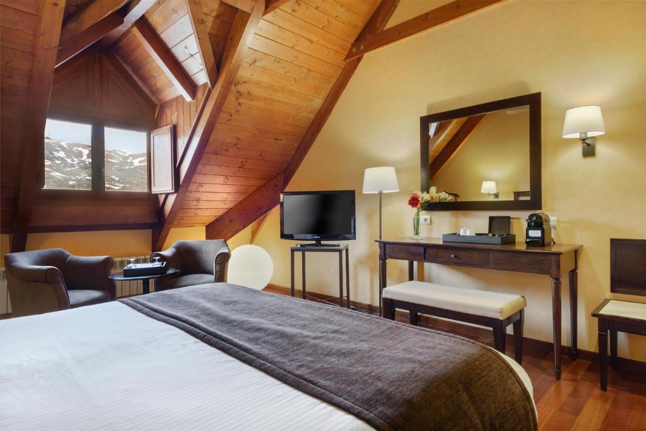 Hotel Saliecho Formigal Kültér fotó